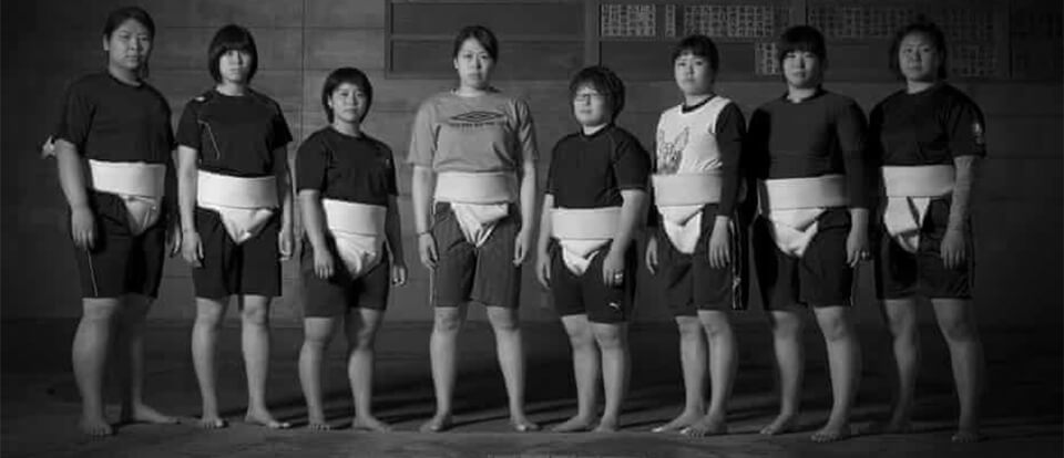 Đội Sumo nữ của Đại học Asahi. Đội Sumo nữ của Đại học Asahi.
