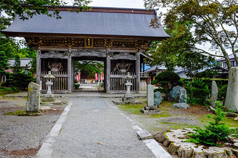 Chùa Jouken. Chùa Jouken.