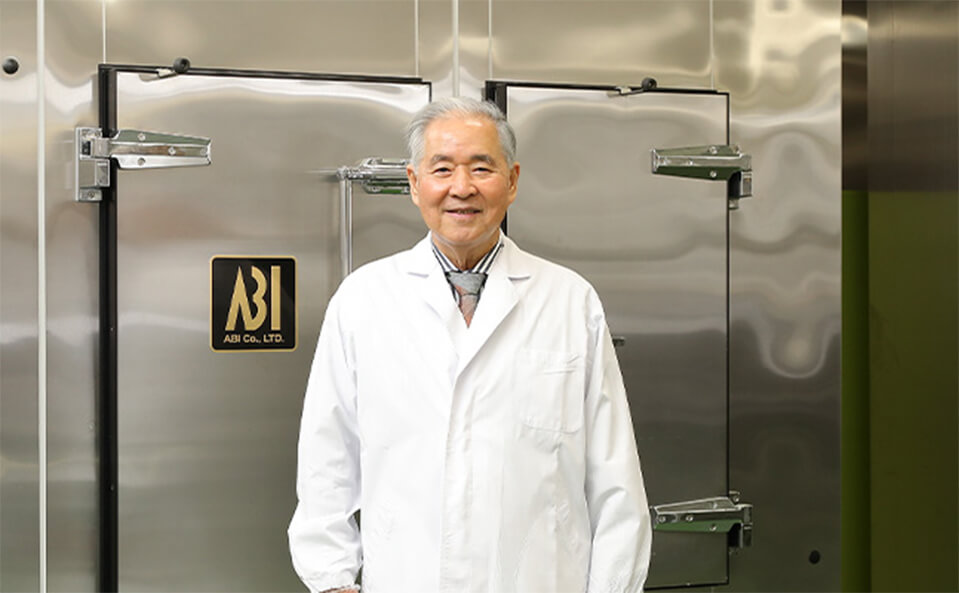 Với công nghệ CAS, các loại hải sản sau khi đông lạnh vẫn mang trọn hương vị tươi ngon như mới đánh bắt tại biển. Chủ tịch Norio Owada