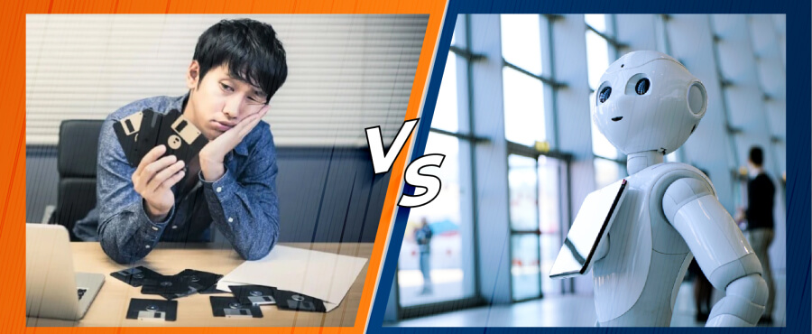 Sự xung đột công nghệ kì lạ tại Nhật giữa những thiết bị hiện đại nhất và thiết bị đã lỗi thời. Sự xung đột công nghệ kì lạ tại Nhật giữa những thiết bị hiện đại nhất và thiết bị đã lỗi thời.