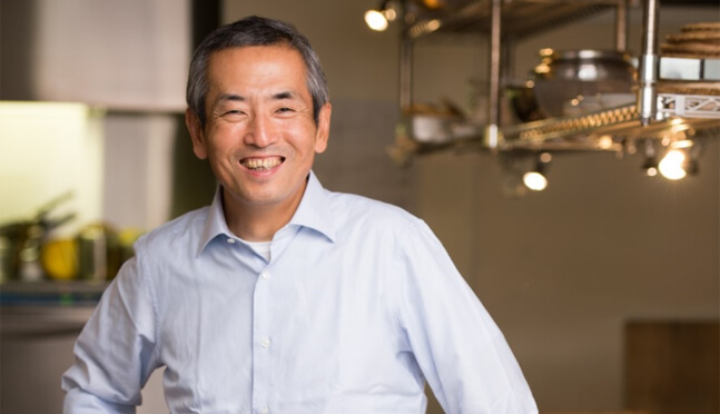 Chuyên gia ẩm thực Yoshiharu Doi. Chuyên gia ẩm thực Yoshiharu Doi.