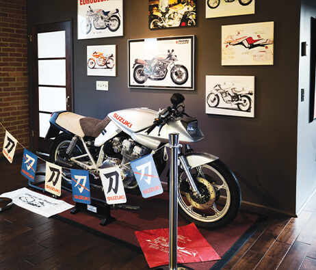 Nguyên mẫu Target Design ED-2 của nhà sưu tập Ken Edgar. Nguyên mẫu Target Design ED-2 của nhà sưu tập Ken Edgar.