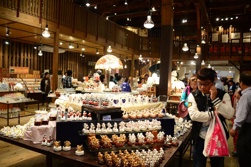 hộp âm nhạc ở dạng quà lưu niệm