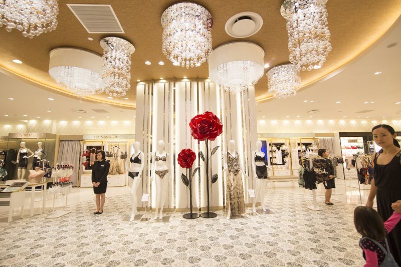 takashimaya takashimaya