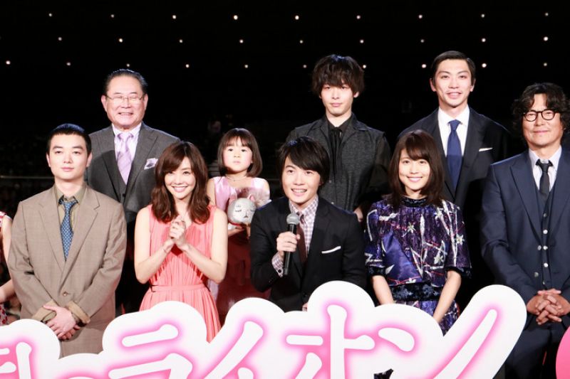 Kasumi Arimura diện đầm xuyên thấu đầy quyến rũ tại sự kiện chiếu thử phim “Sangatsu no Lion”