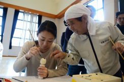 Nghệ nhân Kokeshi - Koichi Sakuta