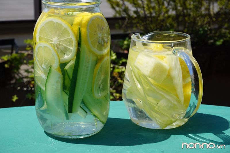 nước Detox dưa leo và chanh nước Detox dưa leo và chanh