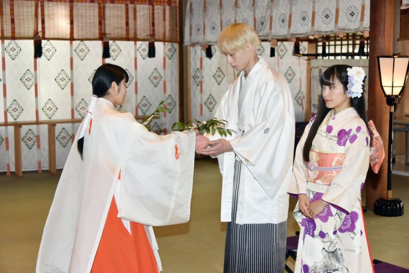 Kentaro Sakaguchi tại sự kiện cầu nguyện cho phim điện ảnh mới Kentaro Sakaguchi tại sự kiện cầu nguyện cho phim điện ảnh mới