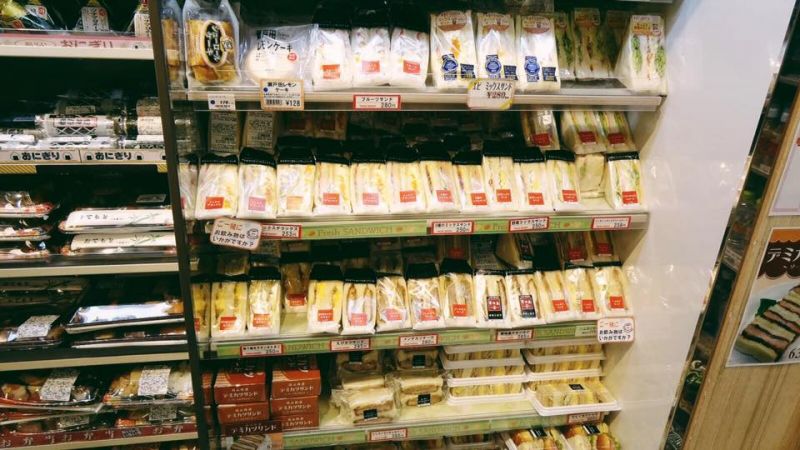 Sandwich kẹp trứng