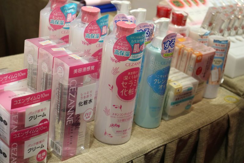 Các sản phẩm làm đẹp vô cùng đa dạng