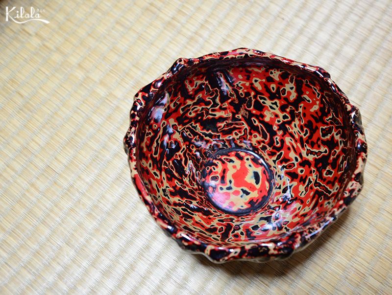 tác phẩm sơn mài với kiểu dáng hiện đại