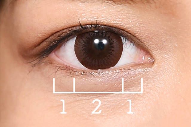 Tỷ lệ vàng cho đôi mắt đẹp tự nhiên: 1: 2: 1 Tỷ lệ vàng cho đôi mắt đẹp tự nhiên: 1: 2: 1