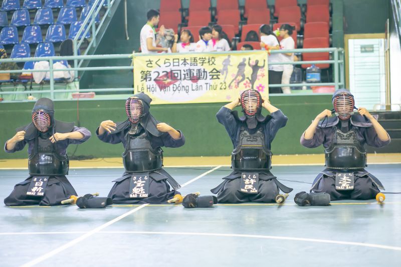 chọn trường có hoạt động ngoại khoá