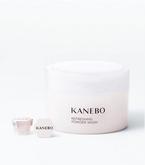 Viên rửa mặt Kanebo