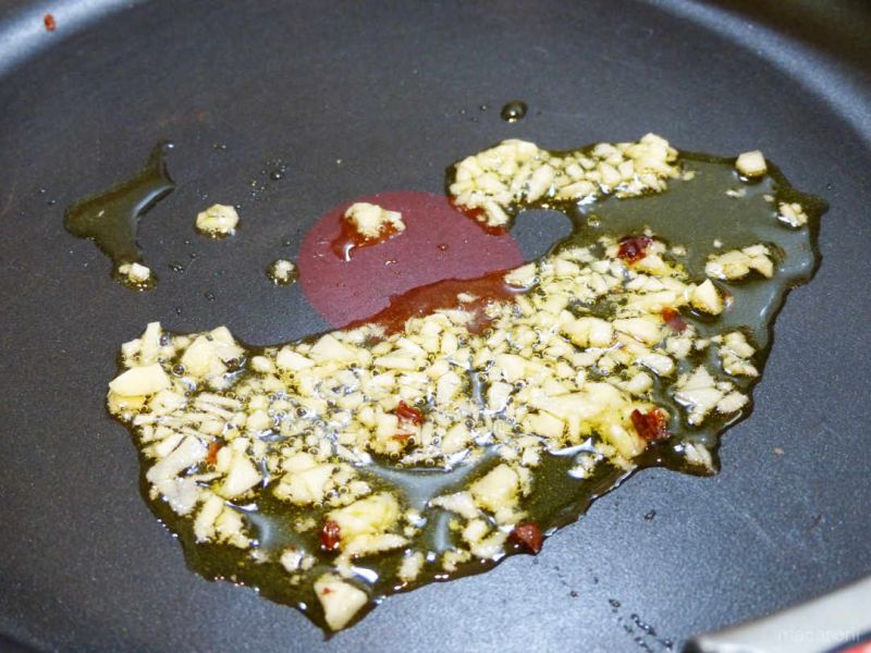 mì ý puttanesca 10 mì ý puttanesca 10