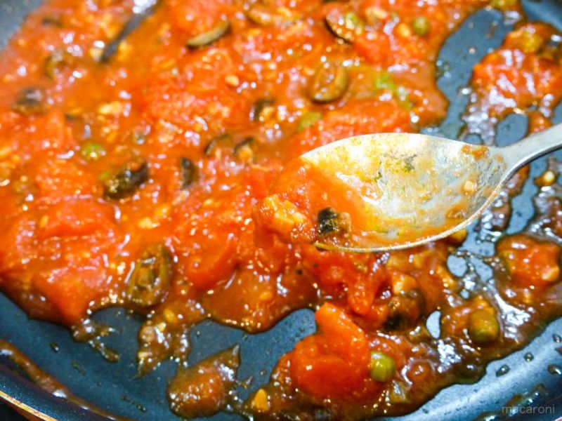 mì ý puttanesca 22 mì ý puttanesca 22