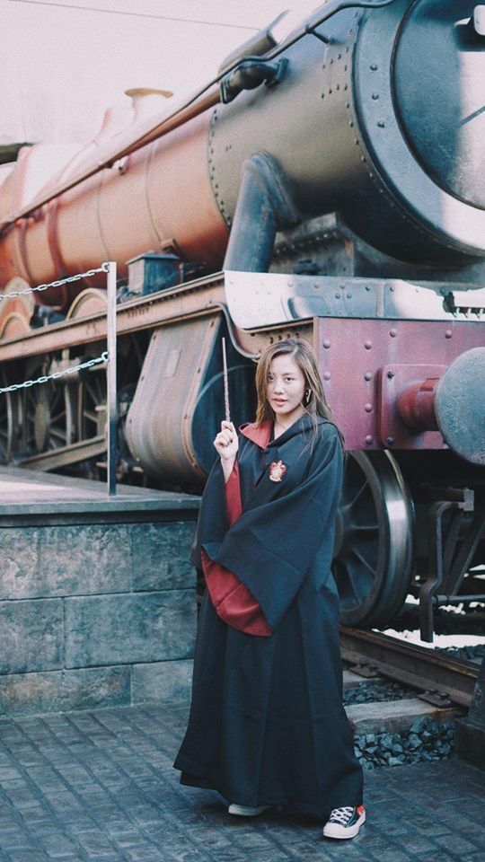 Văn Mai Hương ở Osaka