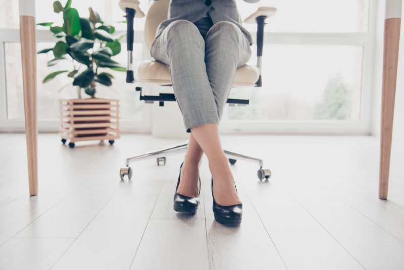 giữ kín mũi chân giữ kín mũi chân