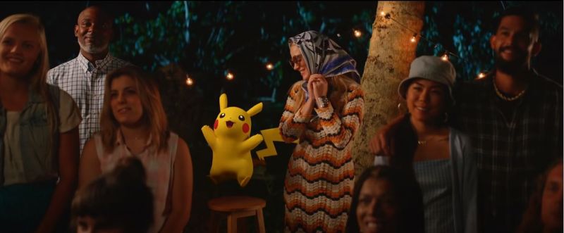 katy hiện tại và pikachu cổ vũ katy hiện tại và pikachu cổ vũ