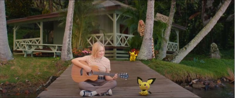 kate hiện tại với chú pikachu kate hiện tại với chú pikachu