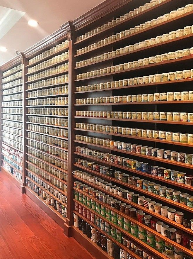 チュオンさんのカップコレクション ⓒ Vn Express チュオンさんのカップコレクション ⓒ Vn Express