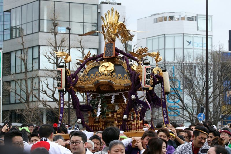 diễu hành diễu hành