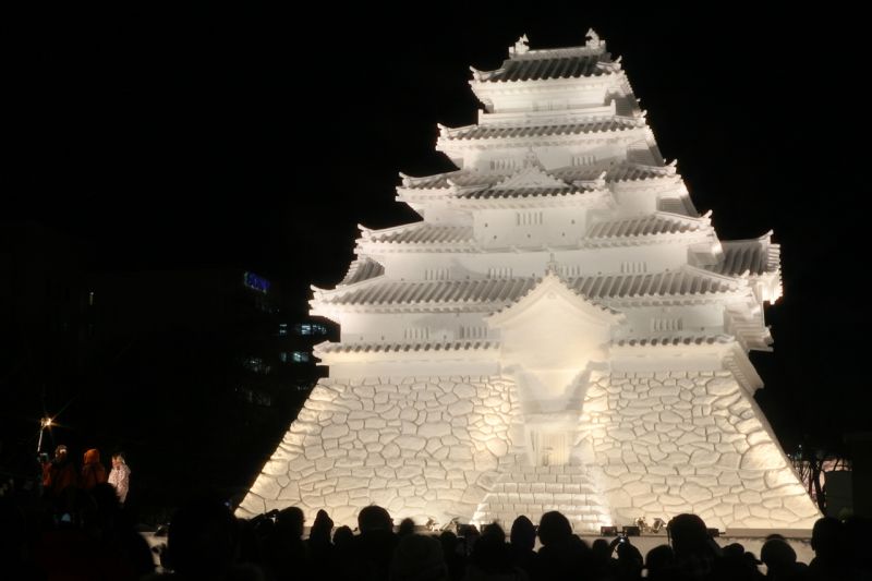 tòa thành tuyết sapporo