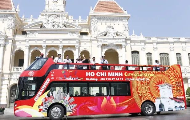 ⓒ Hop on Hop off Bus